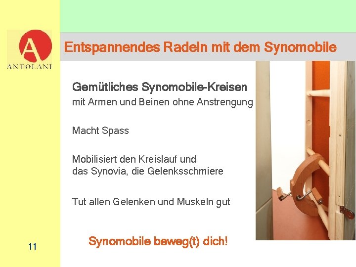 Entspannendes Radeln mit dem Synomobile Gemütliches Synomobile-Kreisen mit Armen und Beinen ohne Anstrengung Macht