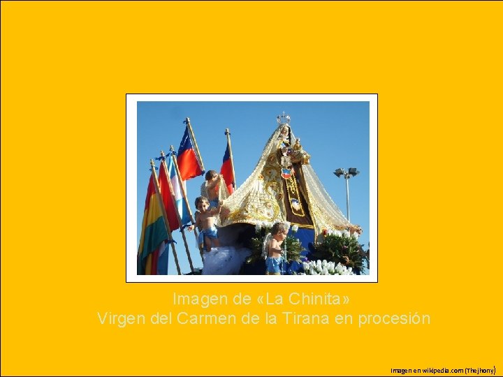 Imagen de «La Chinita» Virgen del Carmen de la Tirana en procesión Imagen en