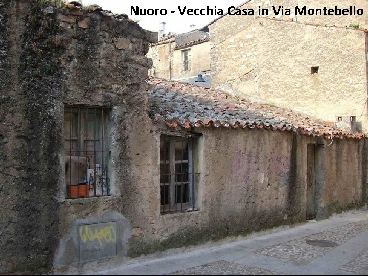 Nuoro - Vecchia Casa in Via Montebello 