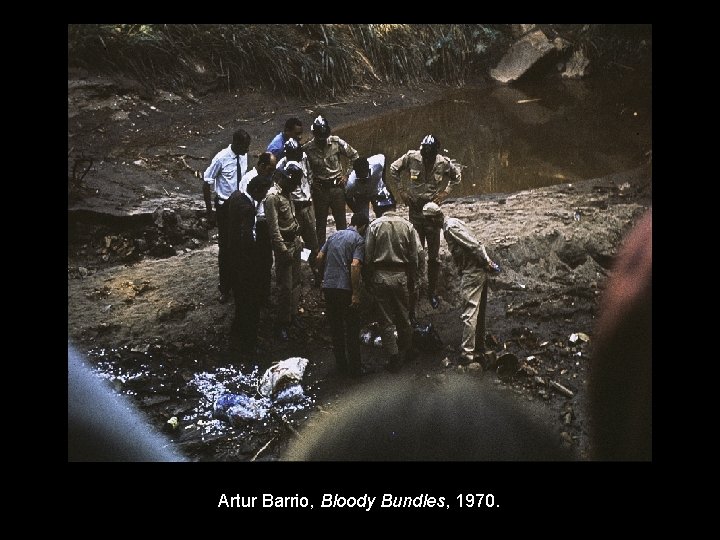 Artur Barrio, Bloody Bundles, 1970. 