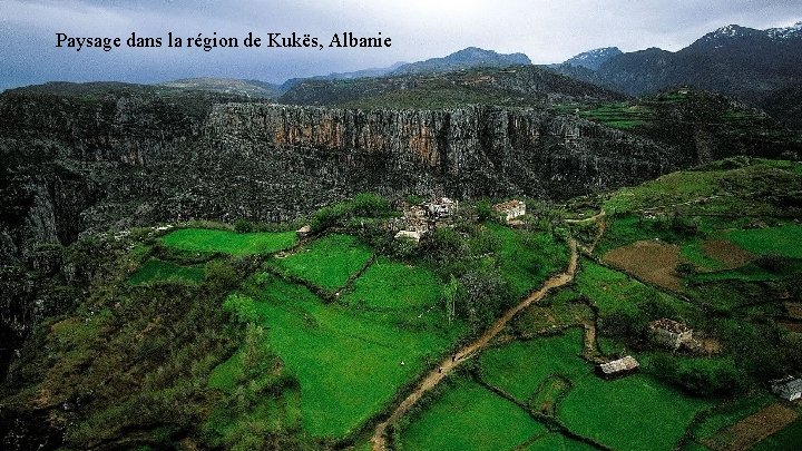 Paysage dans la région de Kukës, Albanie 