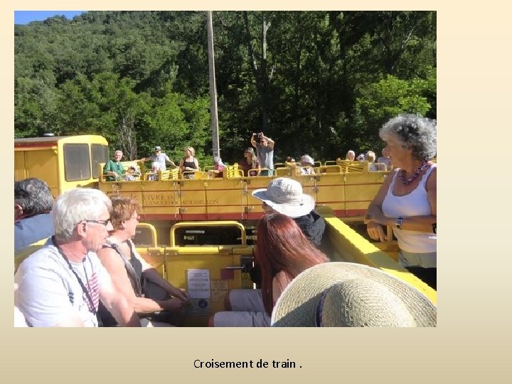 Croisement de train. 