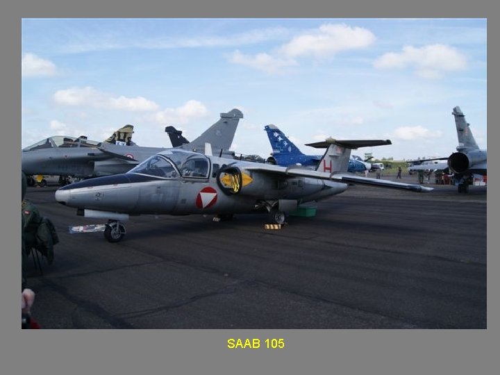 SAAB 105 