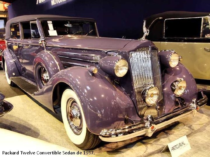 Packard Twelve Convertible Sedan de 1937. 