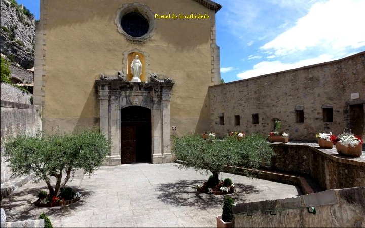 Portail de la cathédrale 