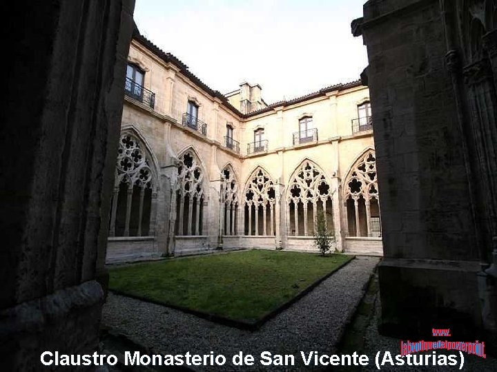 Claustro Monasterio de San Vicente (Asturias) 