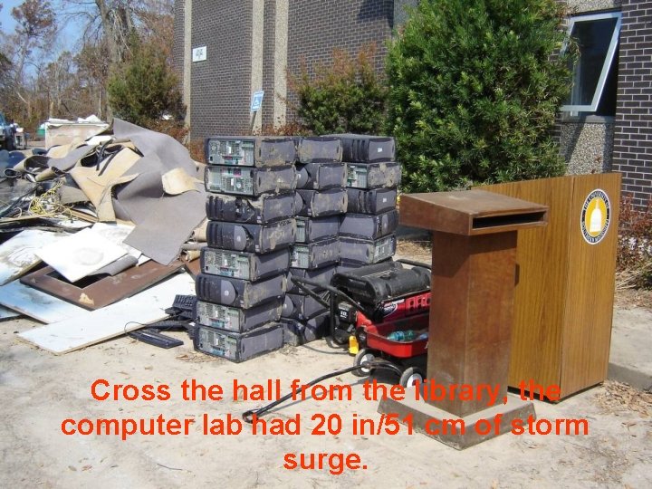 Cross the hall from the library, the computer lab had 20 in/51 cm of