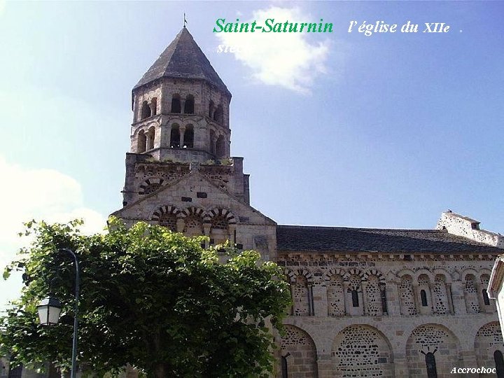 Saint-Saturnin l’église du XIIe siècle . 