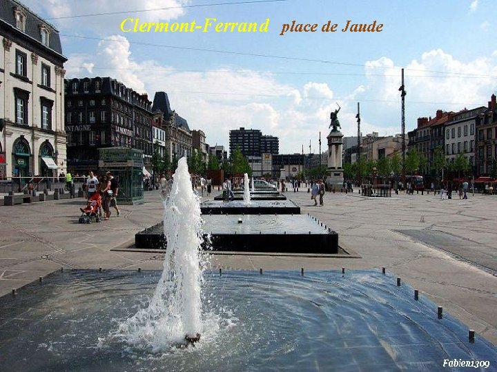 Clermont-Ferrand place de Jaude 