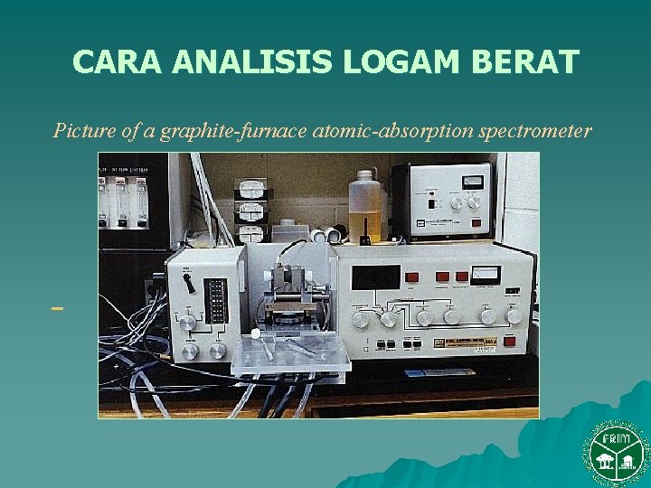 CARA ANALISIS LOGAM BERAT Picture of a graphite-furnace atomic-absorption spectrometer 