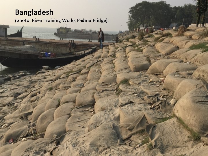 Bangladesh (photo: River Training Works Padma Bridge) 