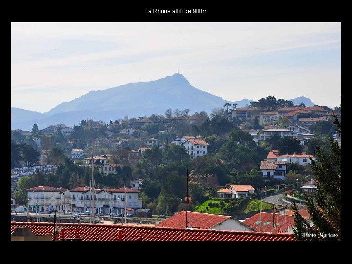La Rhune altitude 900 m . . 