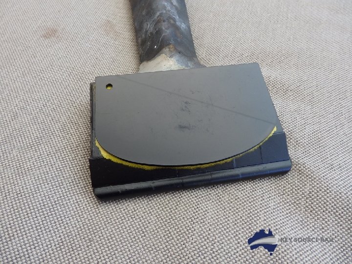 Wear Indicator Gauge – condemnation pointexceeds 25% wear 