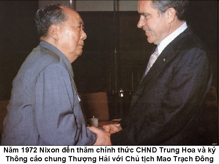 Năm 1972 Nixon đến thăm chính thức CHND Trung Hoa và ký Thông cáo