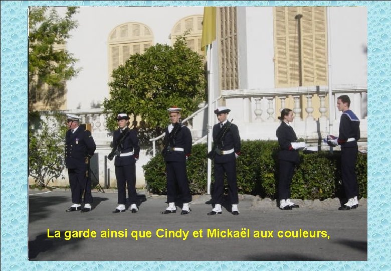 Bientôt le début de la cérémonie Ecoutez moi un peu les jeunes, Pour la