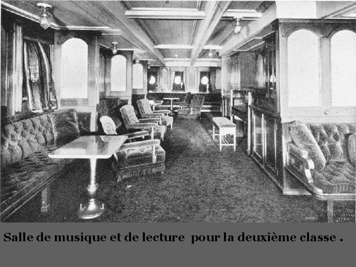 Salle de musique et de lecture pour la deuxième classe. 