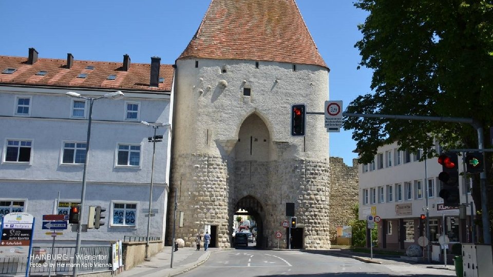 HAINBURG – Wienertor Foto © by Hermann Kolb Vienna. at 