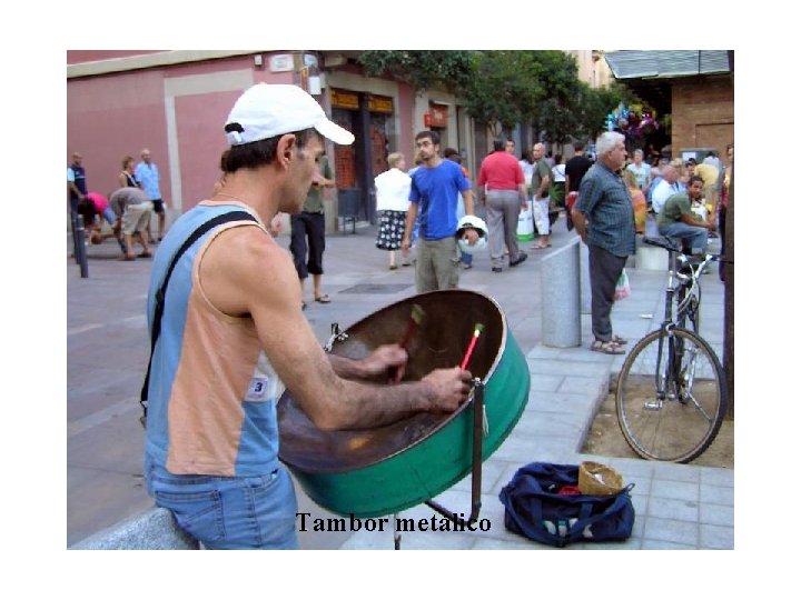Tambor metálico 