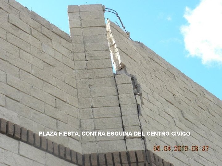 PLAZA FIESTA, CONTRA ESQUINA DEL CENTRO CIVICO 