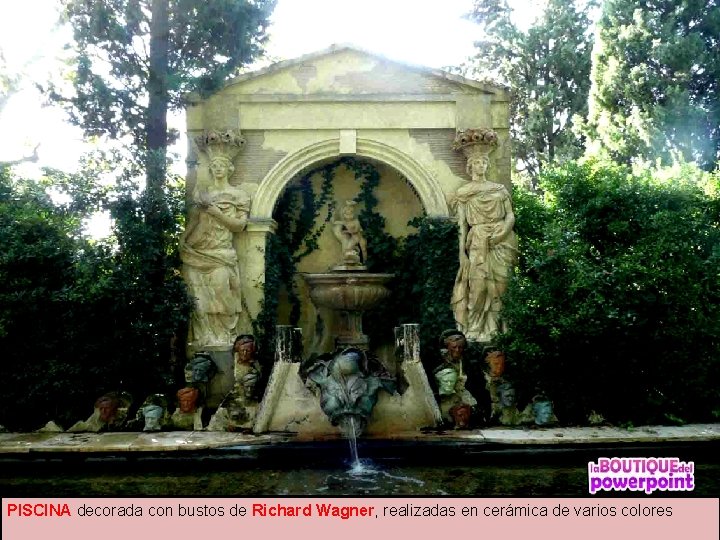 PISCINA decorada con bustos de Richard Wagner, realizadas en cerámica de varios colores 