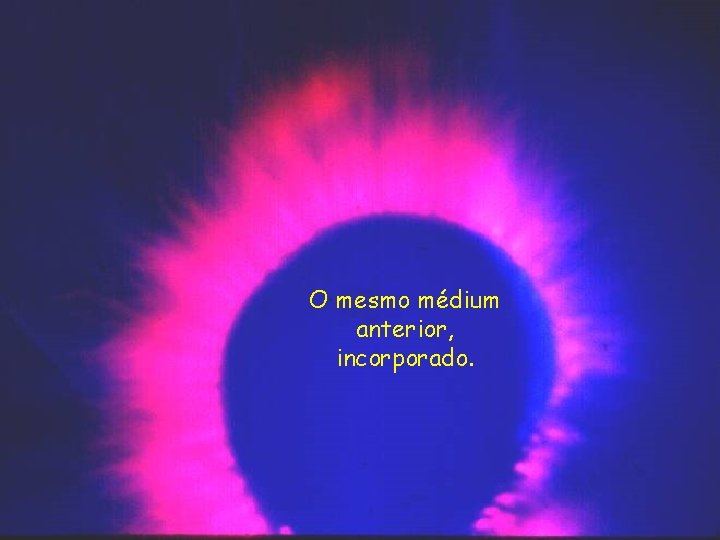 O mesmo médium anterior, incorporado. 