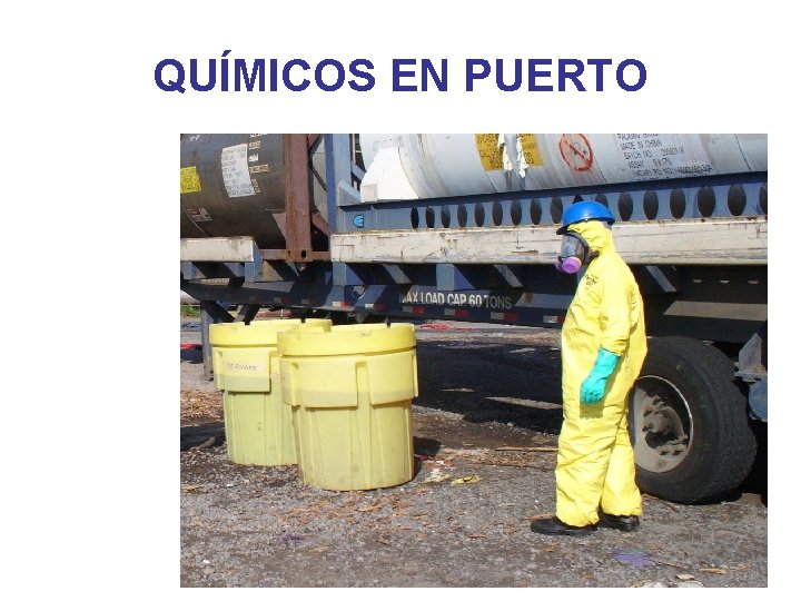 QUÍMICOS EN PUERTO 
