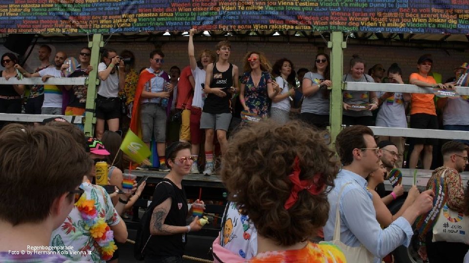 Regenbogenparade Foto © by Hermann Kolb Vienna. at 