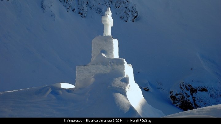 © Angelescu – Biserica din gheață (2034 m) - Munții Făgăraș 