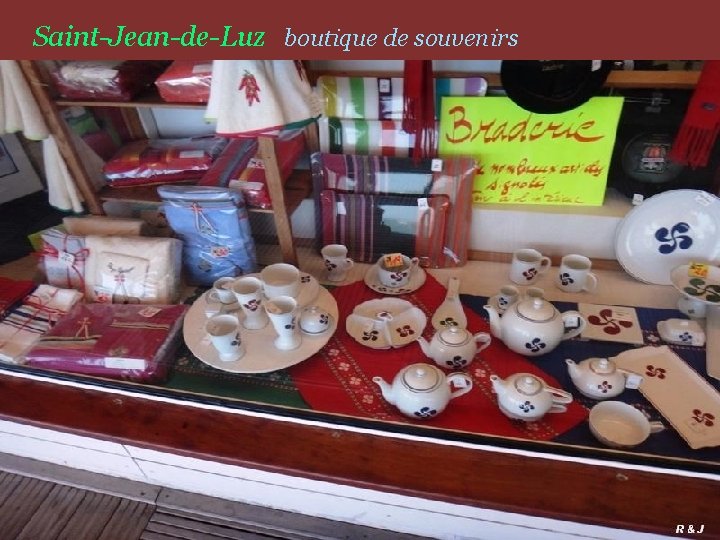 Saint-Jean-de-Luz boutique de souvenirs 