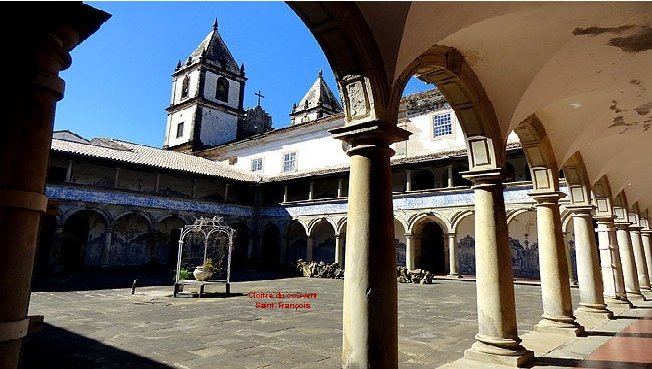 Cloître du couvent Saint-François 