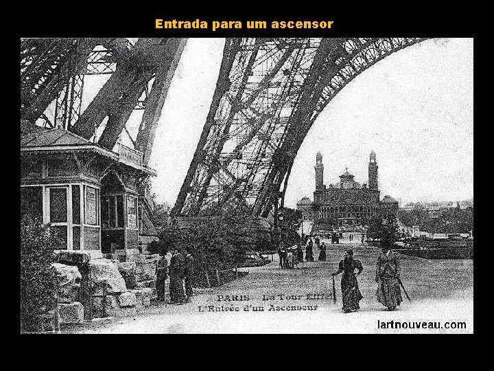 Entrada para um ascensor 