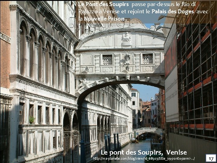 Le Pont des Soupirs passe par-dessus le Rio di Palazzo à Venise et rejoint Le Pont des Soupirs passe par-dessus le Rio di Palazzo à Venise et rejoint
