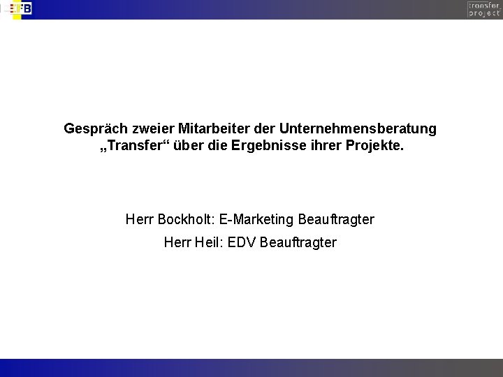 E-Marketing Gespräch zweier Mitarbeiter der Unternehmensberatung „Transfer“ über die Ergebnisse ihrer Projekte. im Krankenhaus