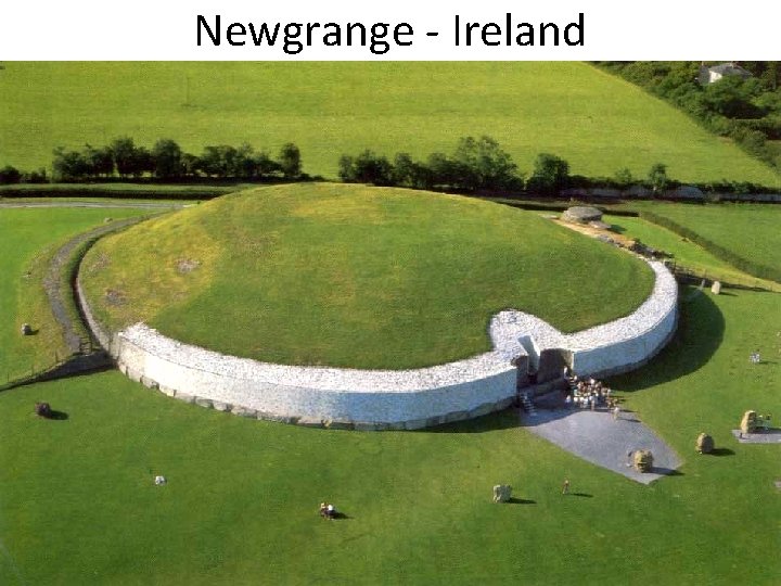 Newgrange - Ireland 