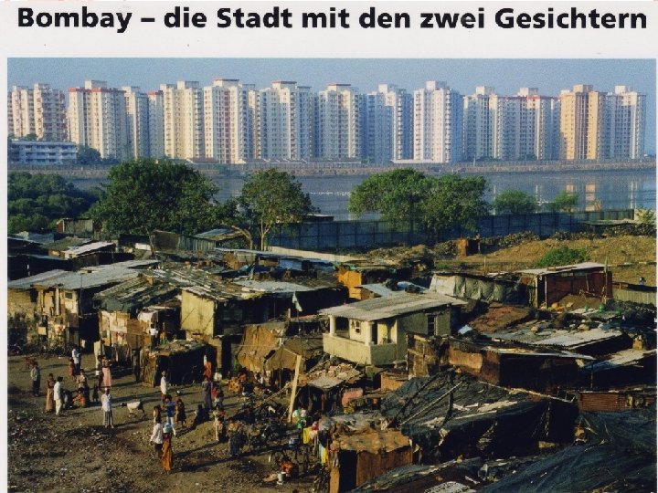 BOMBAY Slums und moderne Häuser 