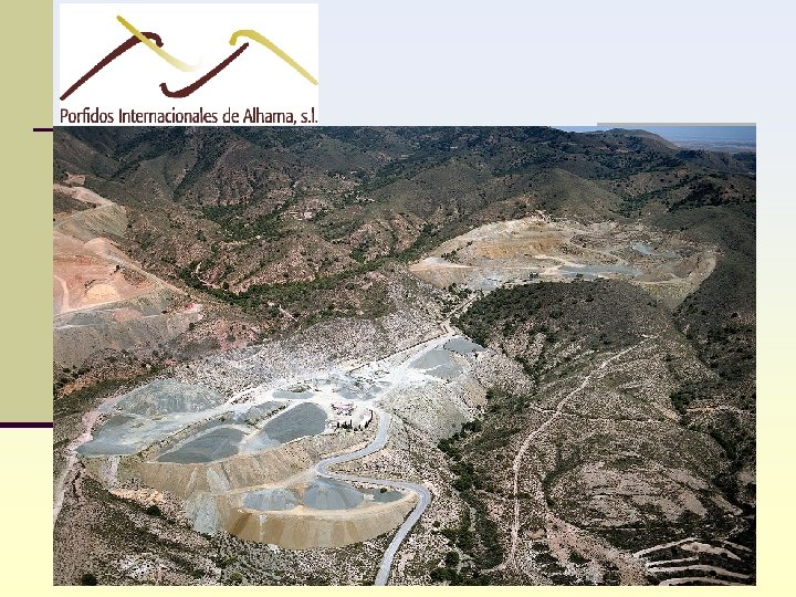 Situada en el término de Alhama de Murcia muy cerca de la capital de