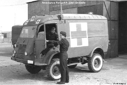 Ambulance Renault R 2087 Goélette (Daniel Gazagnes) 