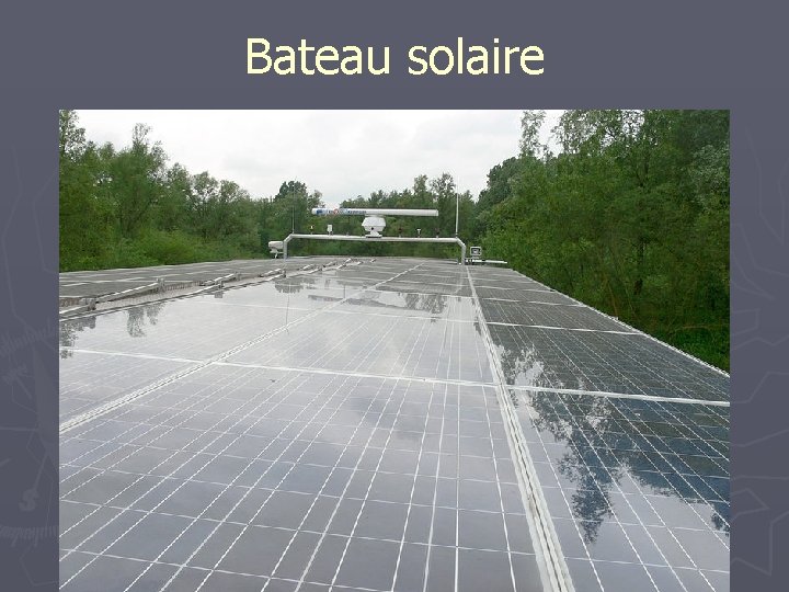 Bateau solaire 