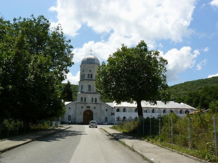  Le Monastère Cocos est un monastère en Roumanie situé dans la commune de