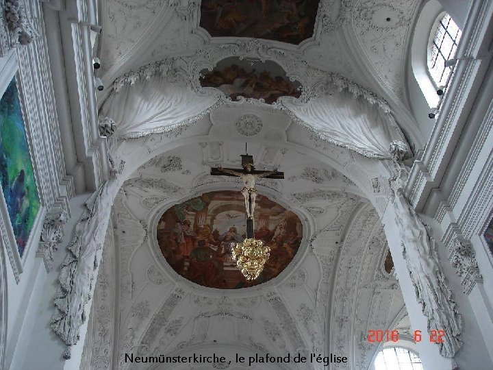 Neumünsterkirche , le plafond de l'église 