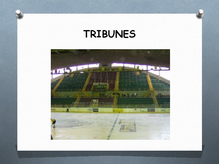 TRIBUNES 