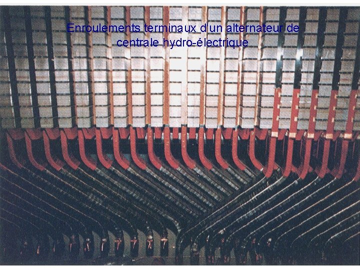Enroulements terminaux d’un alternateur de centrale hydro-électrique 