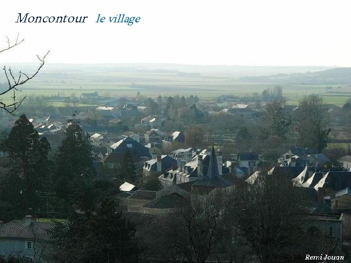 Moncontour le village 
