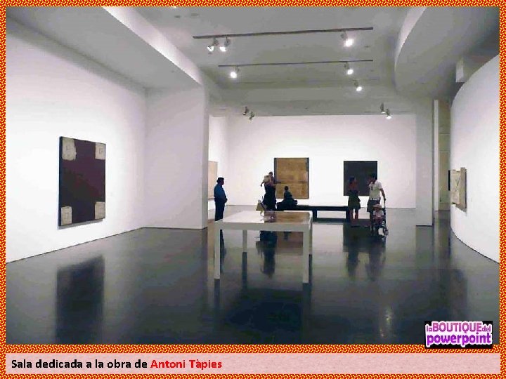 Sala dedicada a la obra de Antoni Tàpies 