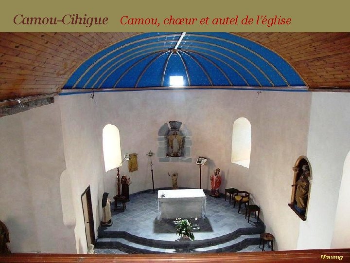 Camou-Cihigue Camou, chœur et autel de l’église 