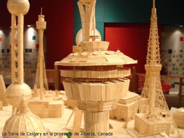 La Torre de Calgary en la provincia de Alberta, Canada 
