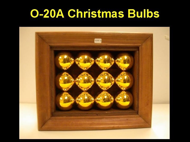 O-20 A Christmas Bulbs 