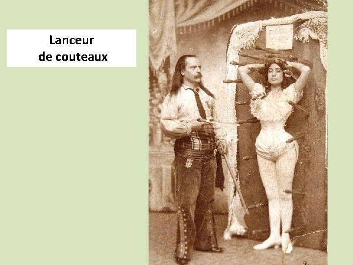 Lanceur de couteaux 