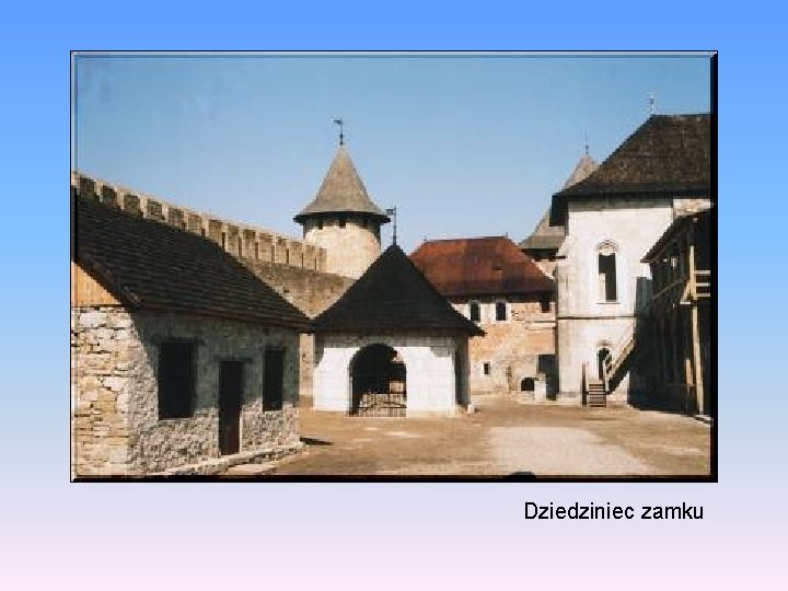 Dziedziniec zamku 