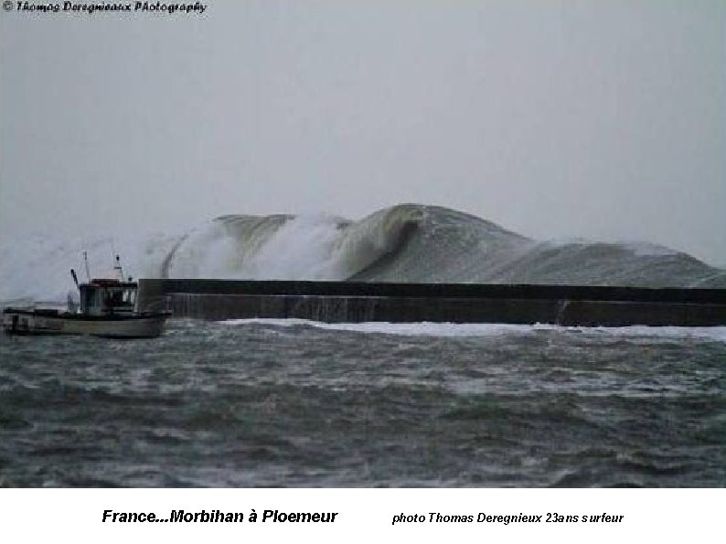 France. . . Morbihan à Ploemeur photo Thomas Deregnieux 23 ans surfeur 